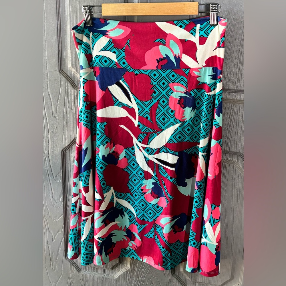 LuLaRoe Red and Blue Asymmetrical A-Line Skirt